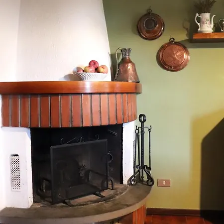 Hillside Semi-detached With Panoramic Views Schignano (Prato)
