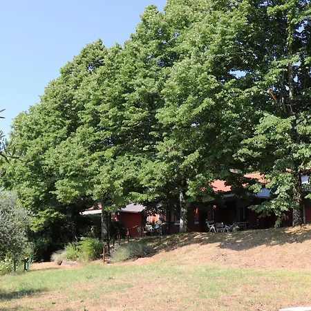 Hillside Semi-detached With Panoramic Views *